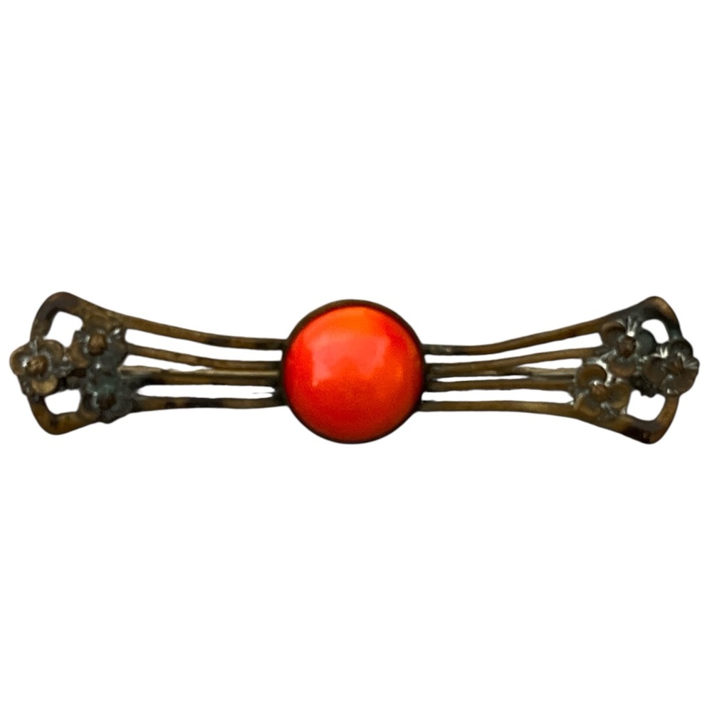 Art deco, coral brooch, vintage.